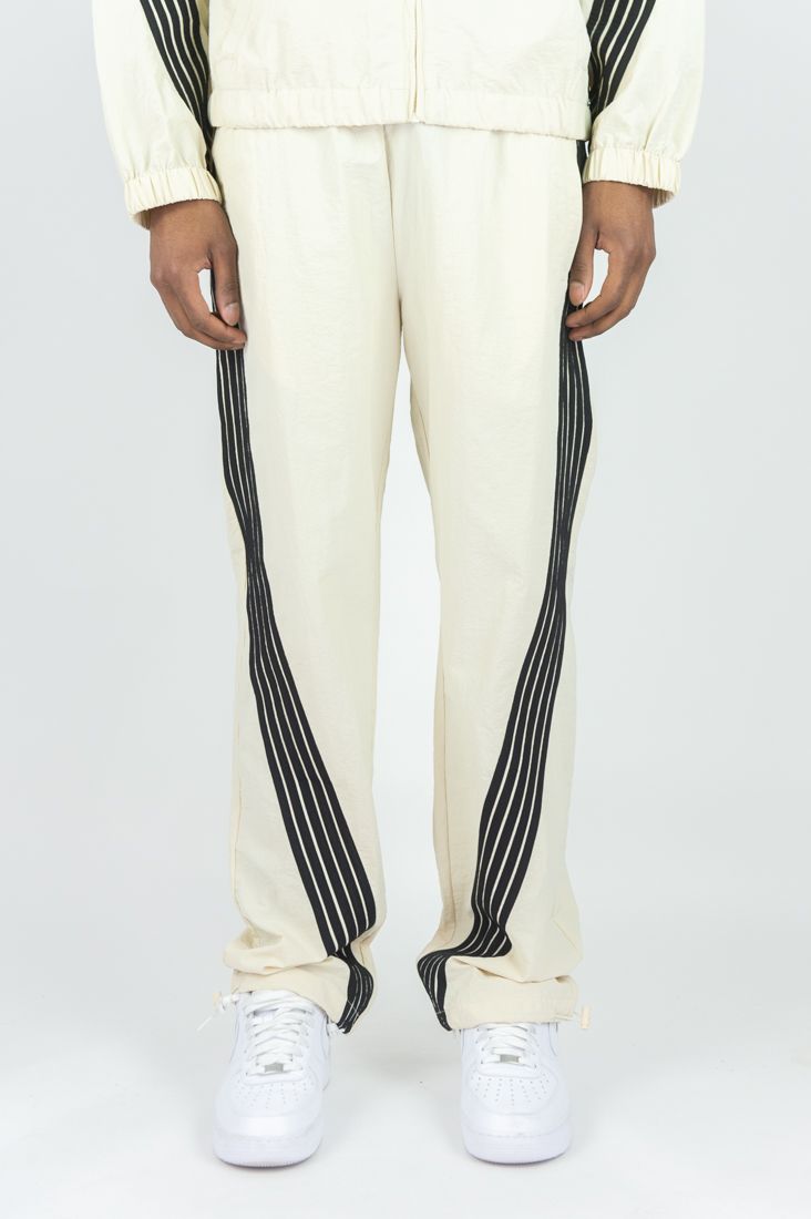 Rebel Minds camo nylon sweatpants

Rebel Minds bent stripes track pants

Fresh N Fitted Rebel Minds sweatpants camo

Streetwear camo track pants nylon