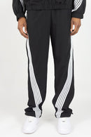 Rebel Minds camo nylon sweatpants

Rebel Minds bent stripes track pants

Fresh N Fitted Rebel Minds sweatpants camo

Streetwear camo track pants nylon