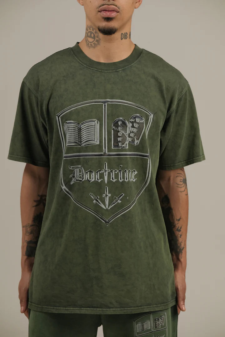 Doctrine 'Coat Of Arms' Tee